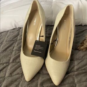 Express Ivory stiletto pumps